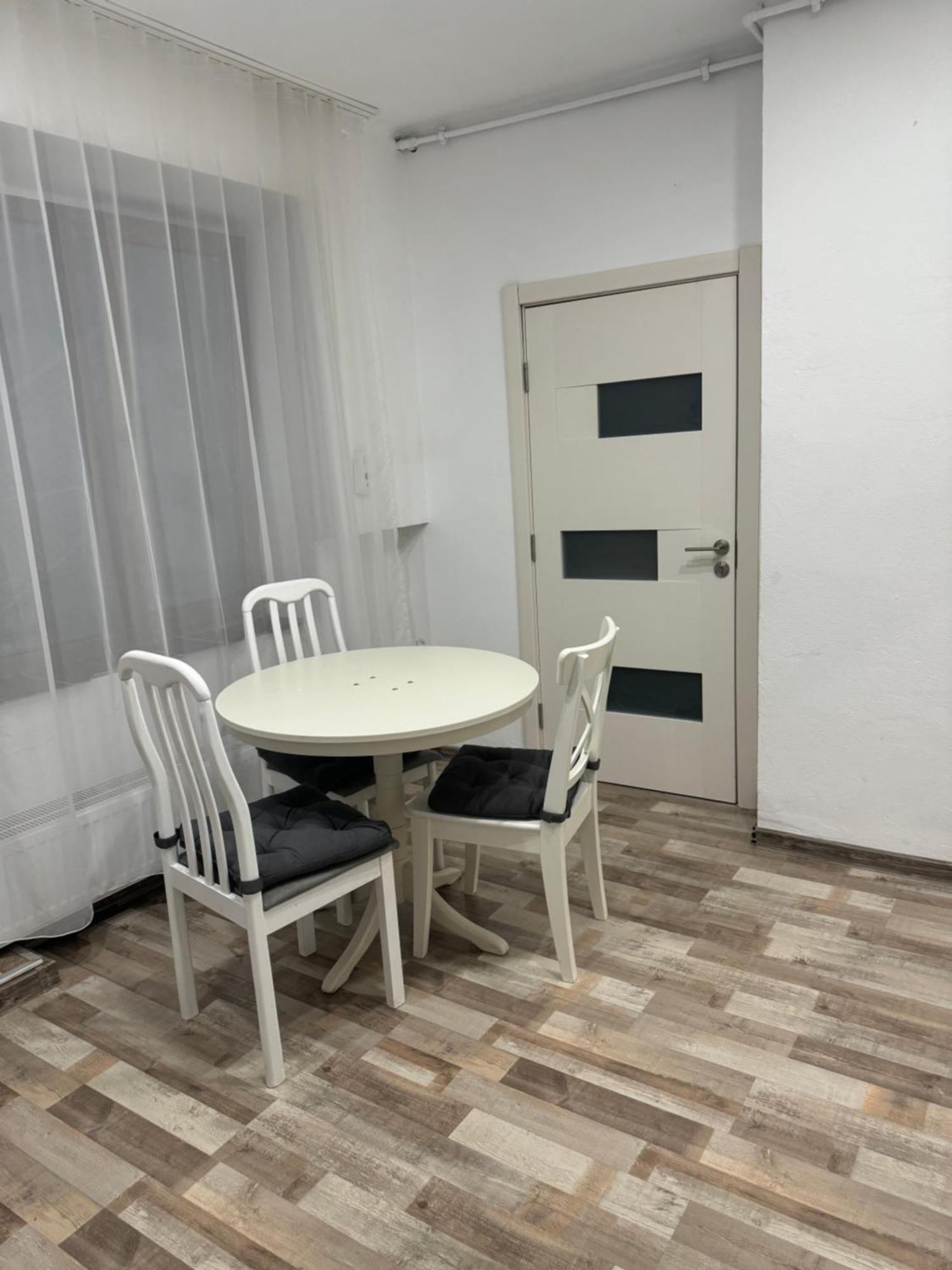Ferienwohnung Apartament Diaconu Coresi Brașov Exterior foto